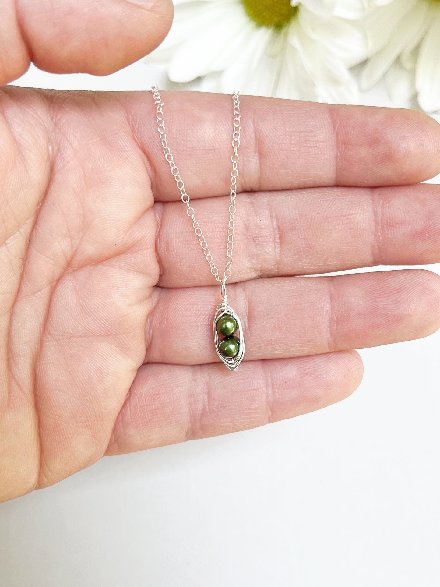 Two Peas in a Pod Friendship Necklace (Set of 2)