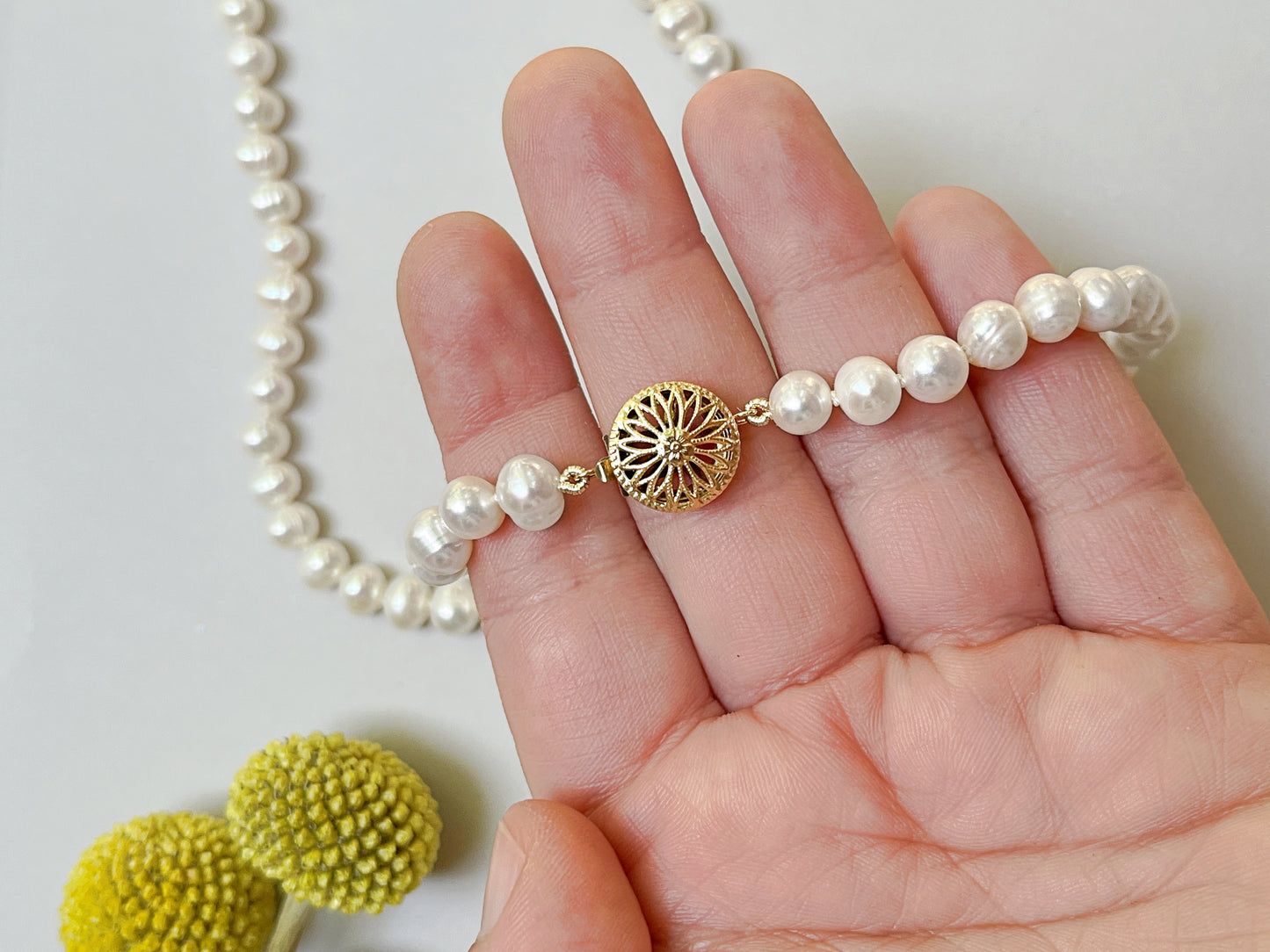 Classic Pearl Necklace