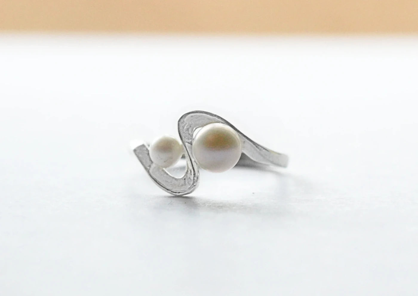 Asymmetric Saltwater Pearl Ring