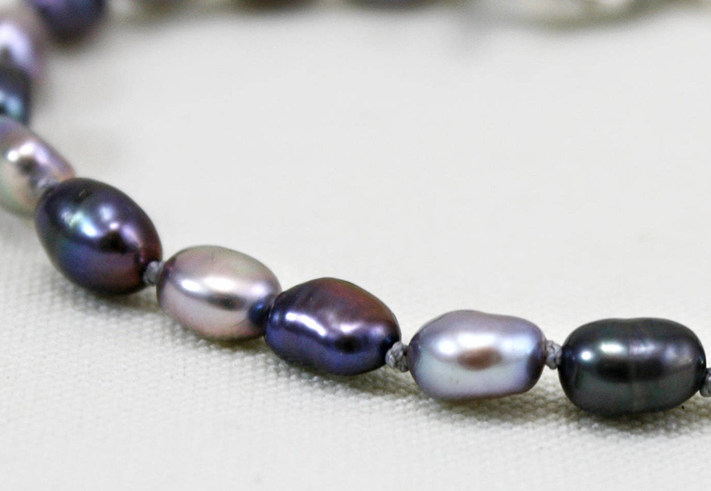 Black and Gray Pearl Bracelet