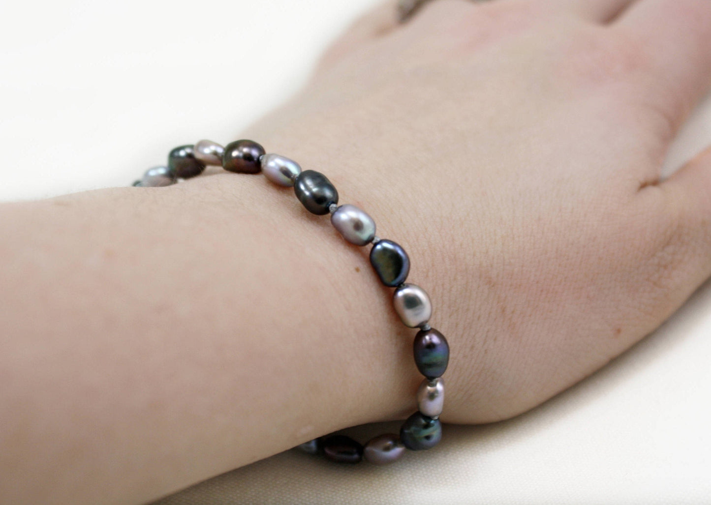 Black and Gray Pearl Bracelet