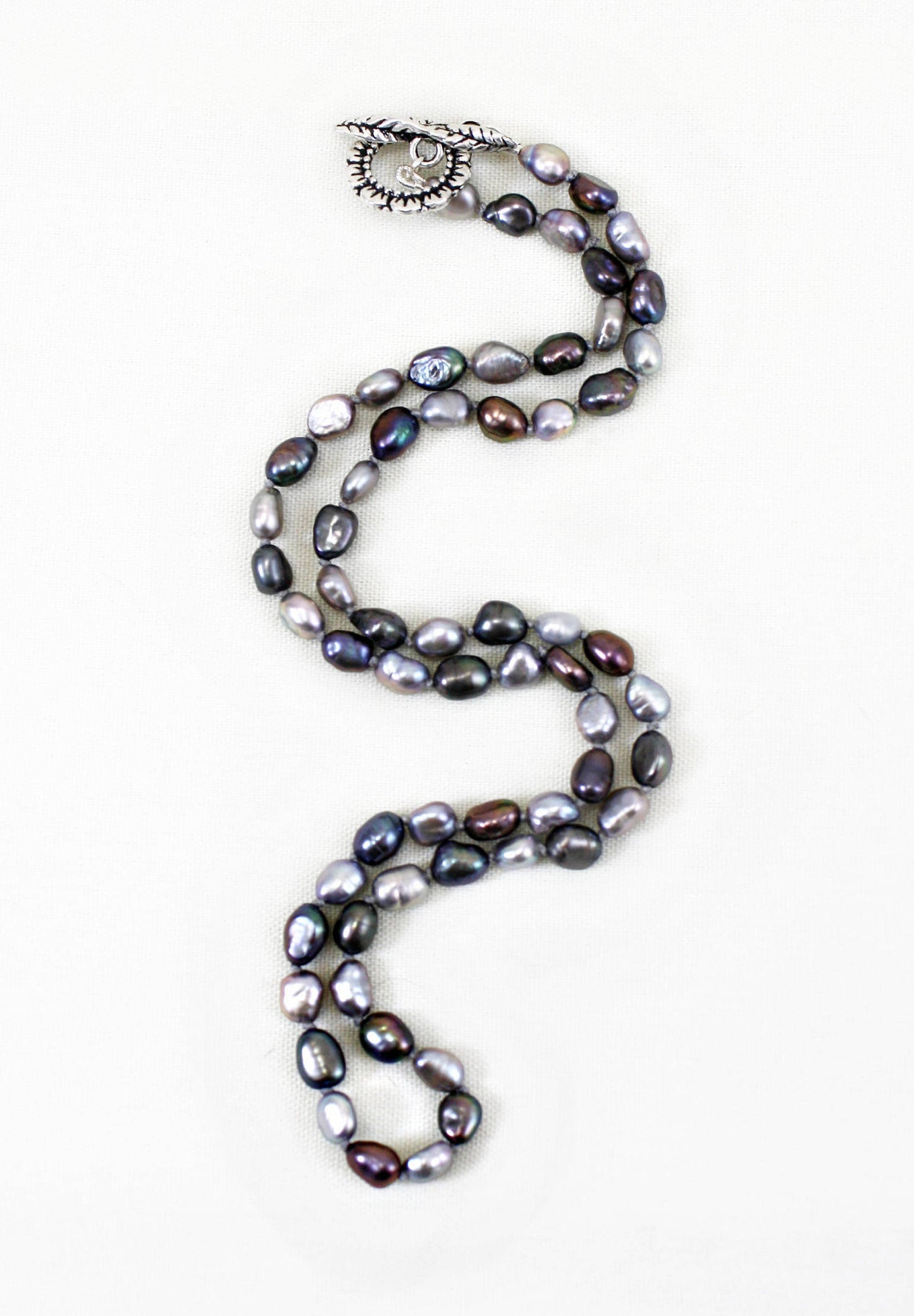 Multicolor Elegant Freshwater Pearl Necklace | The Pearled Squirrel