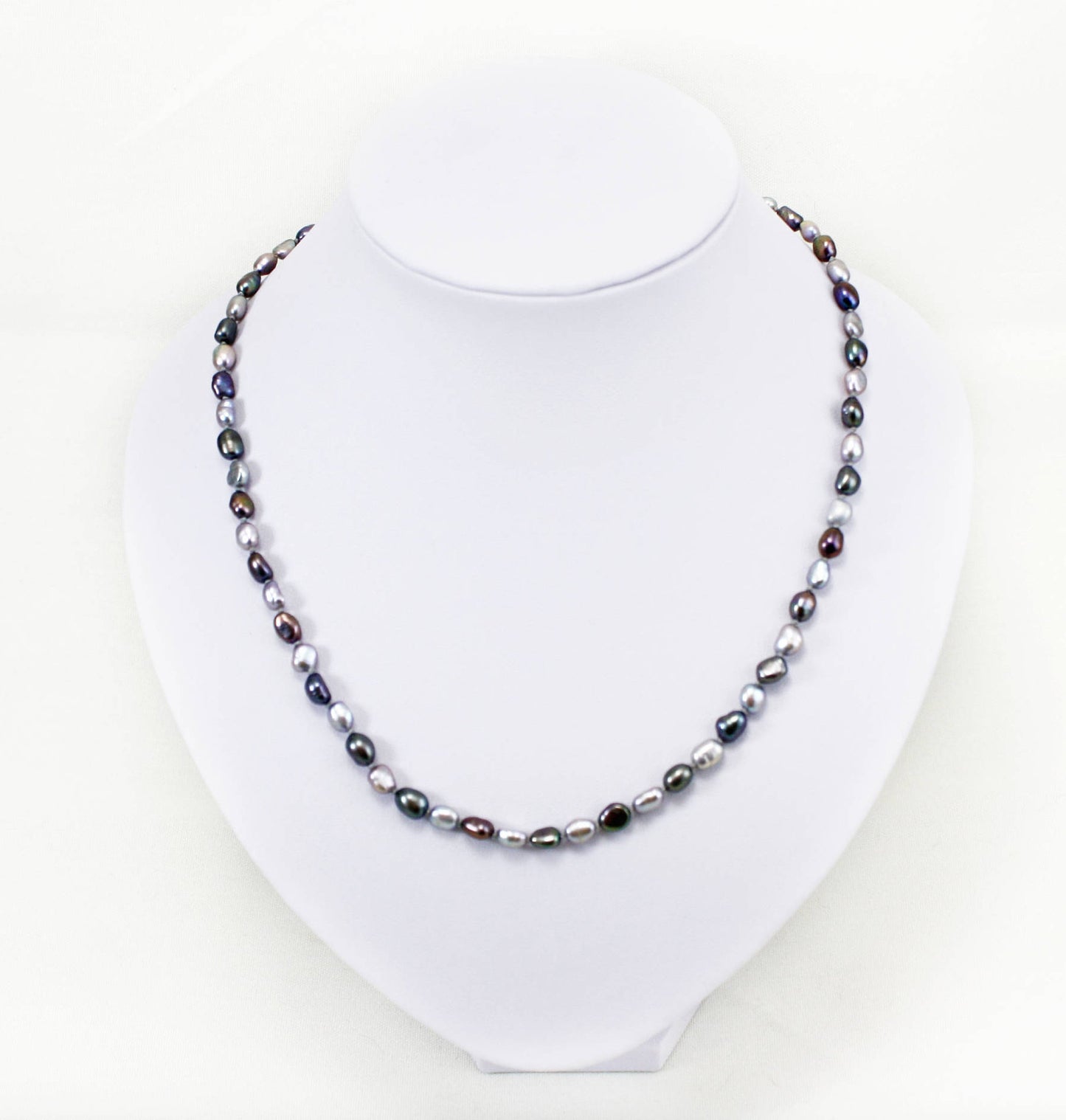 Multicolor Elegant Freshwater Pearl Necklace | The Pearled Squirrel