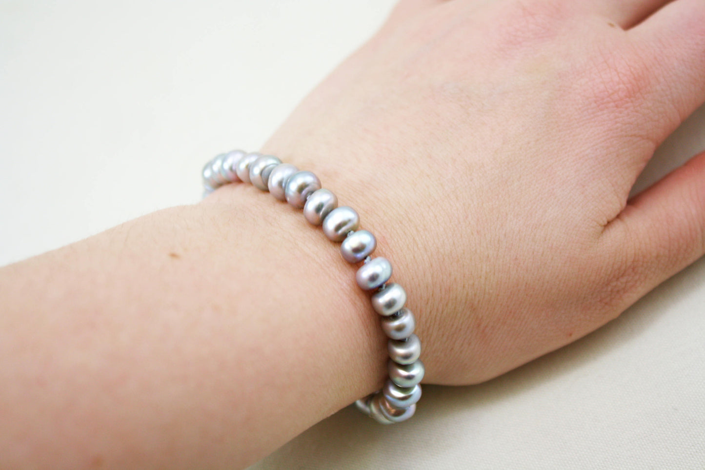 Gray Pearl Bracelet