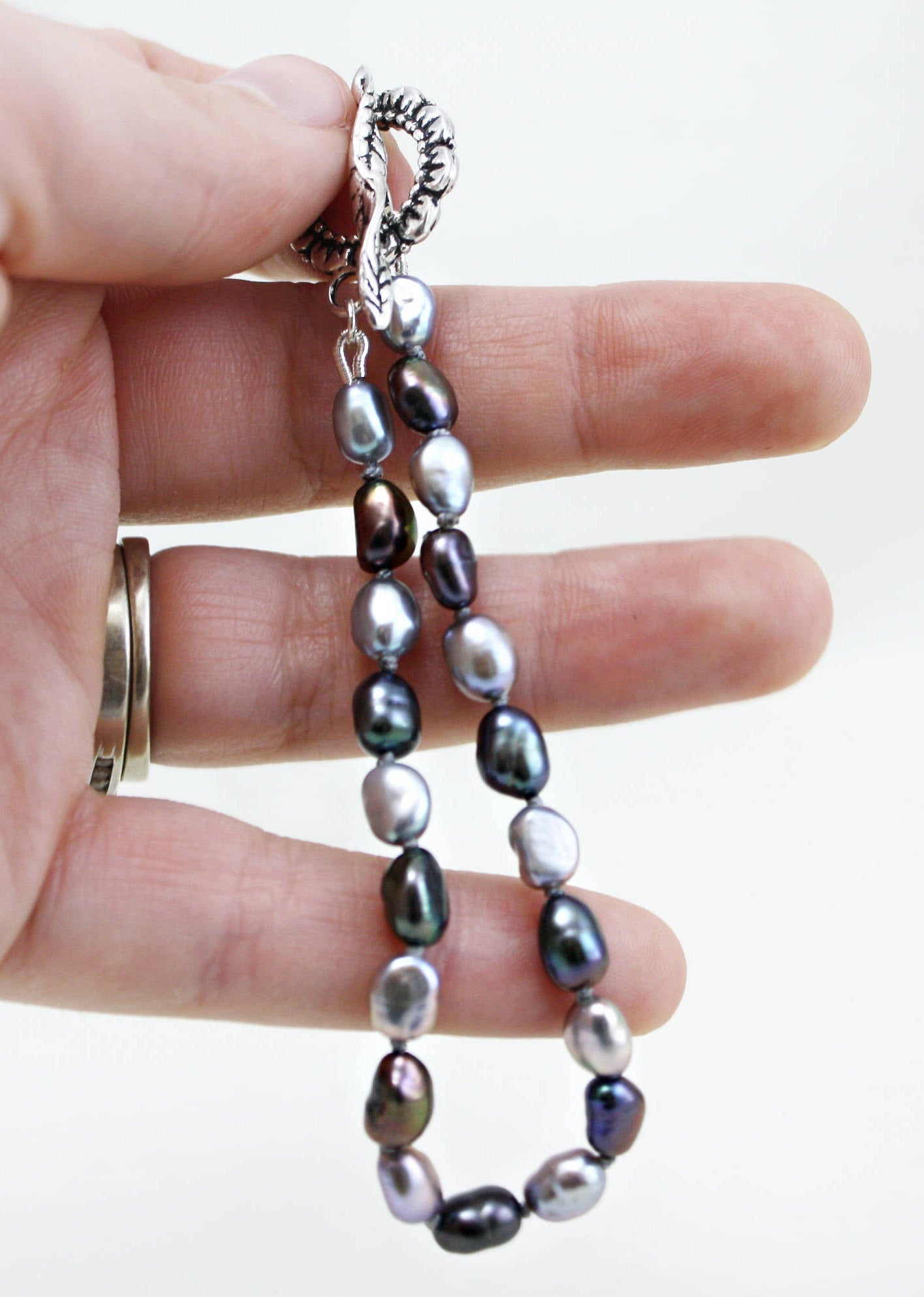 Black and Gray Pearl Bracelet
