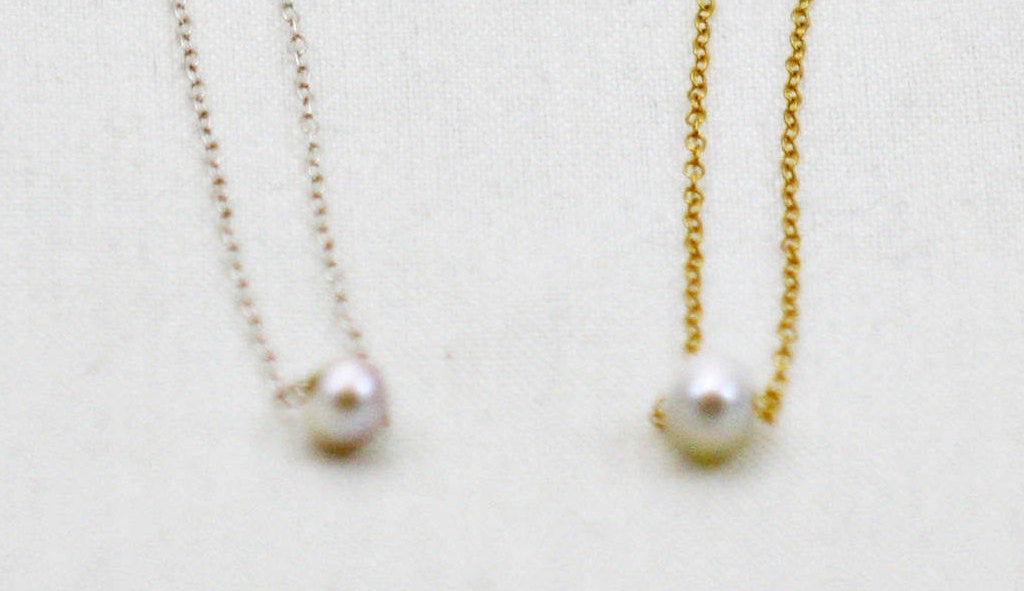 Pearl Solitaire Necklace