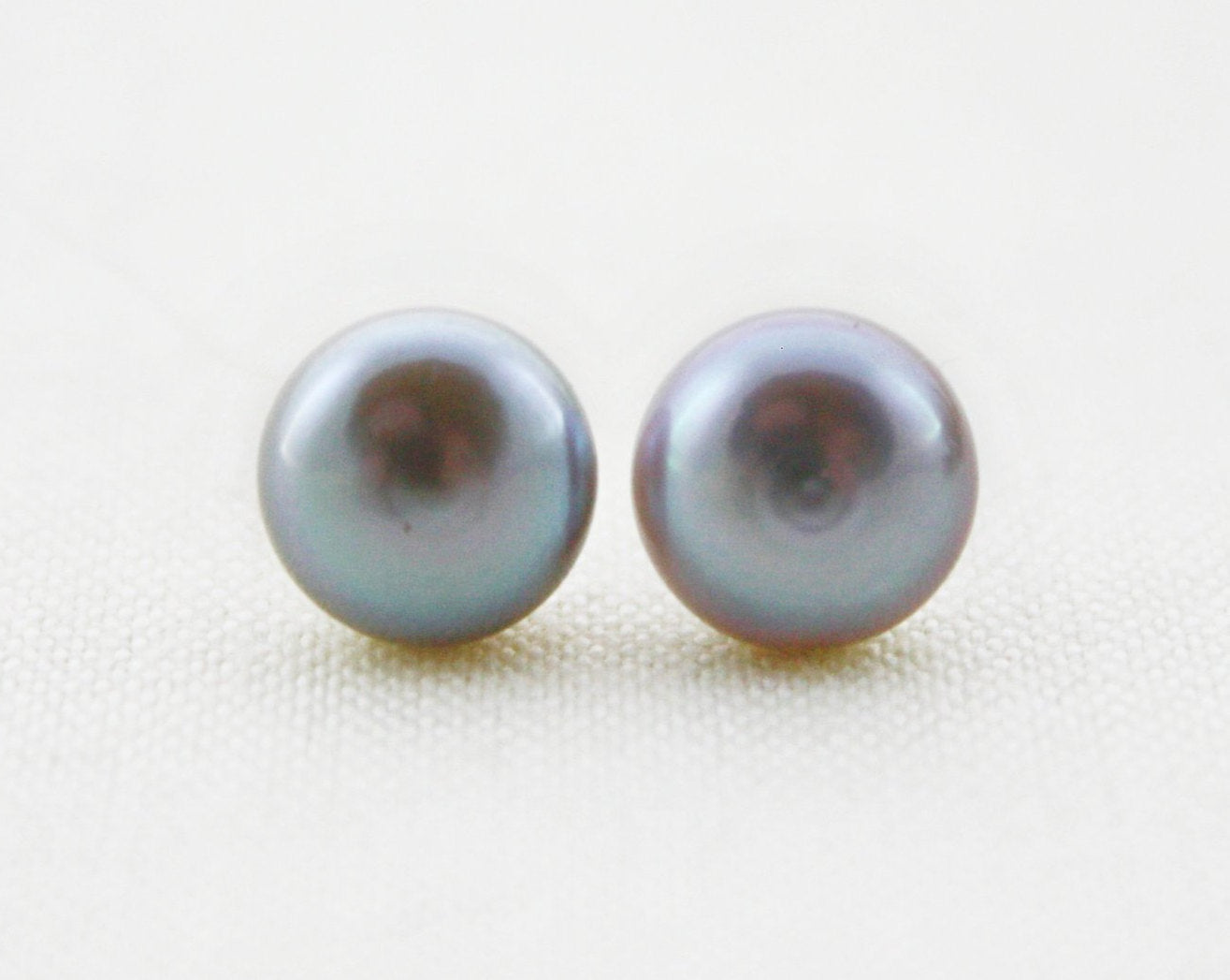 Cirrus Gray Pearl Studs