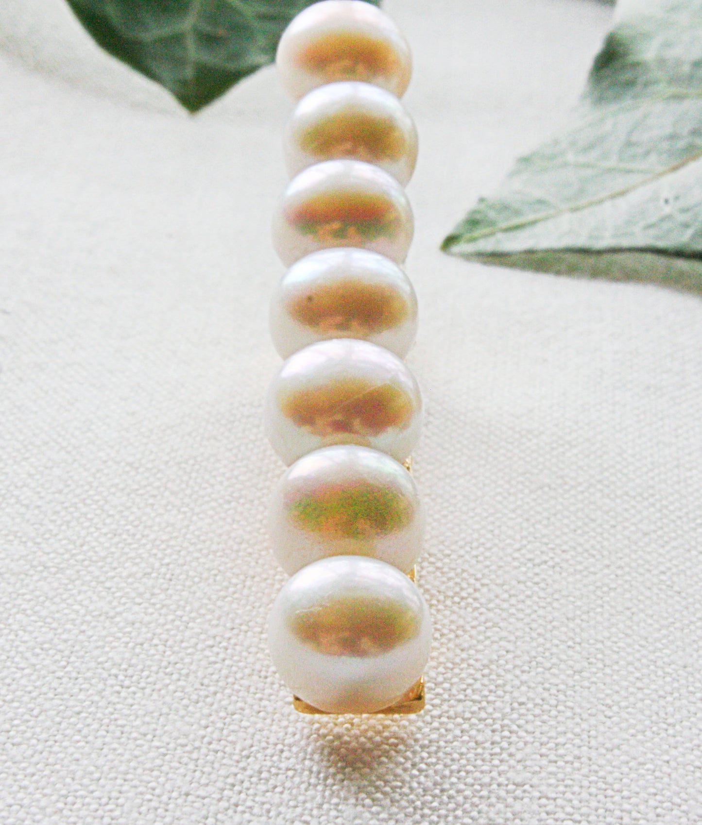 Classic White Pearl Tie Clip