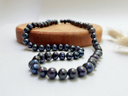 Black Freshwater Pearl Necklace | The Pearled Squirrel