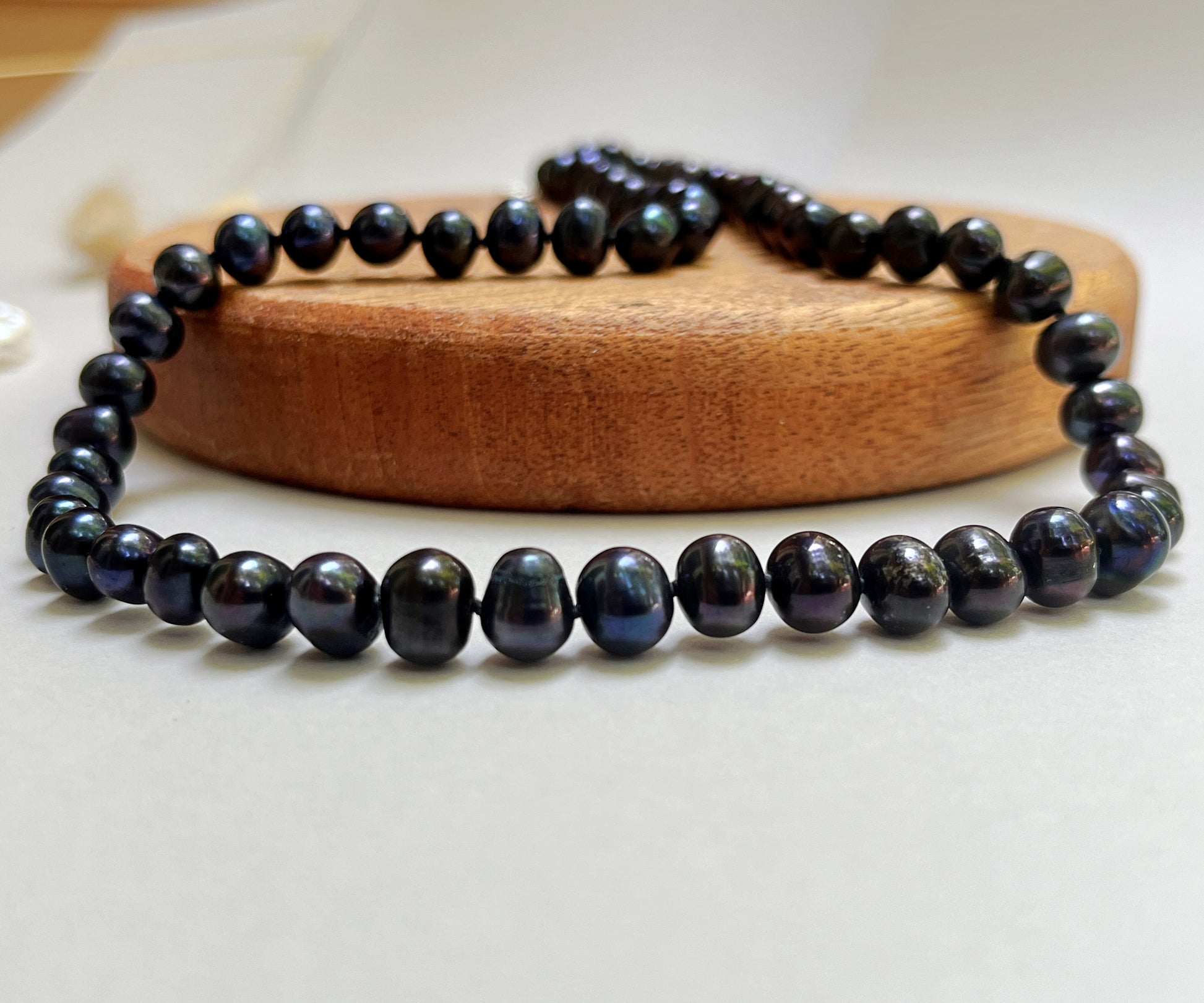 Black Freshwater Pearl Necklace | The Pearled Squirrel