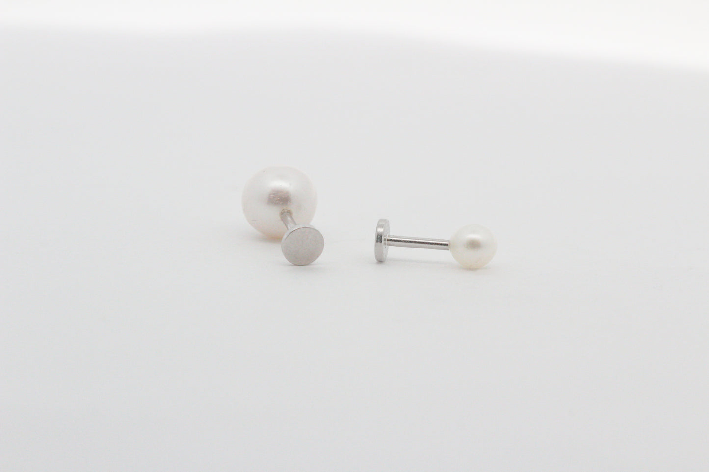 Sterling Silver Saltwater Pearl Flat Back Stud: Single 18 Gauge Hypoallergenic Labret, Comfort Labret for Helix, Conch, Tragus, and Lobe Piercings