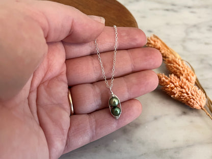 Peas in a Pod Charm Necklace, Dainty Pea Pod Jewelry, 14k Gold or Sterling Silver Pea Pod Necklace, Customizable Single Pea Pod Necklace