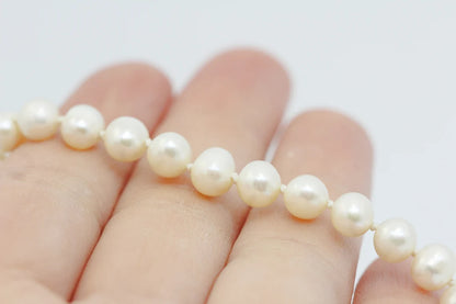 Classic Pearl Bracelet