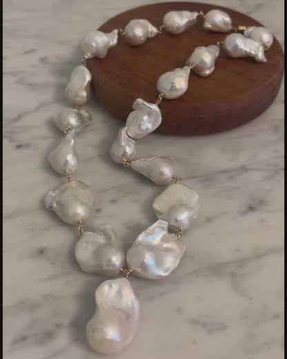 Large Baroque Pearl Chain Necklace, Graduated Baroque Pearls, 14K Gold or Sterling Silver Magnetic Clasp Necklace