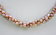 Load image into Gallery viewer, Twist Multicolored Pearl Choker

