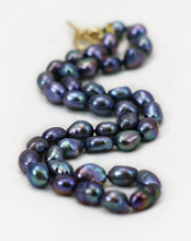 Load image into Gallery viewer, Black Pearl Necklace, Galaxy Necklace, Gifts for Her, Iridescent Pearl Necklace, Freshwater Pearl, Baroque Pearl, Vintage Inspired

