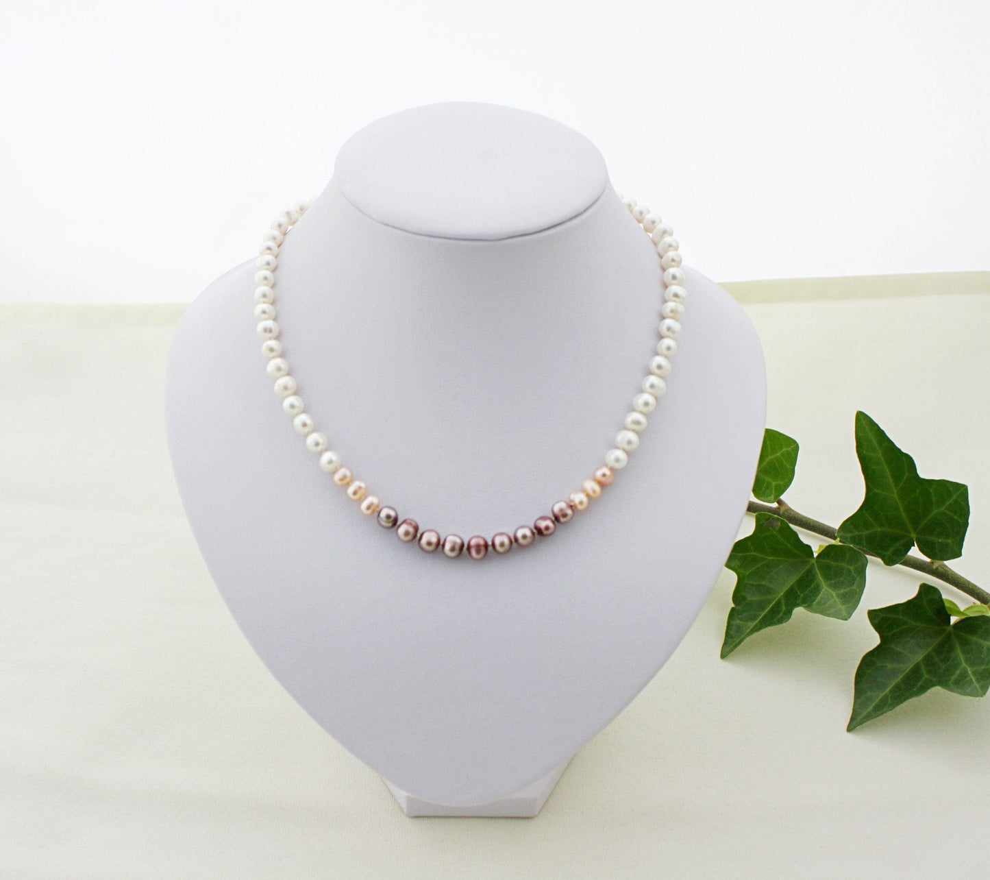 Cranberry Ombre Pearl Necklace