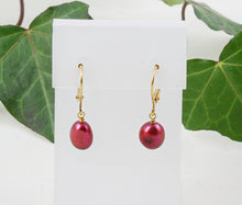 Load image into Gallery viewer, Cranberry Red Pearl Earrings, Burgundy Drop Earrings, Burgundy Bridesmaid Earrings, Burgundy Wedding Earrings, Burgundy Freshwater Pearls
