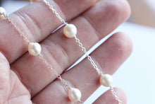 Load image into Gallery viewer, Tin Cup Pearl Choker

